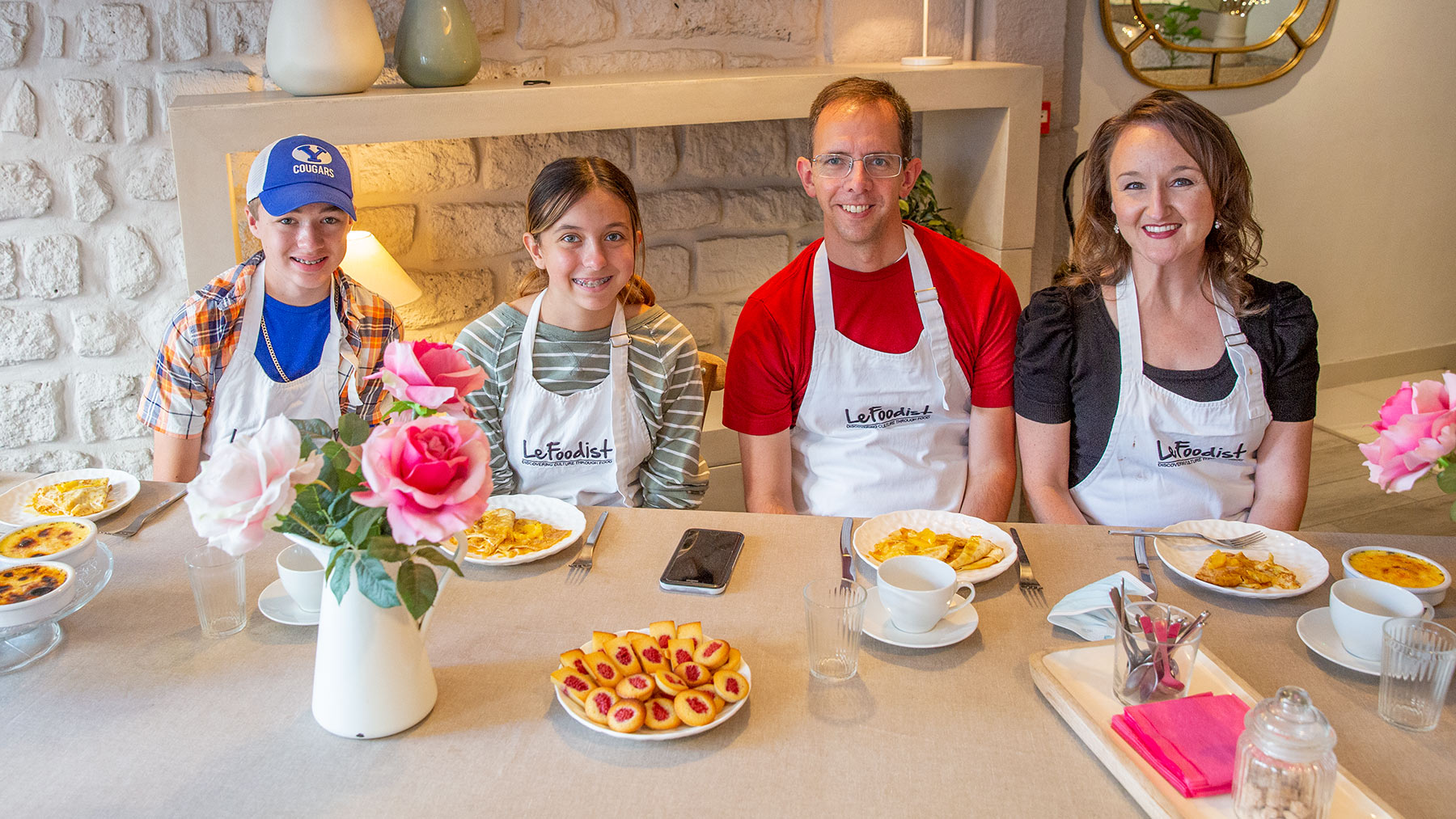 その他 French Delicacies-Desserts (French Delicacies: Dine with the Master Chefs of France) 非常に良い】French Delicacies-Desserts (French Delicacies: Dine